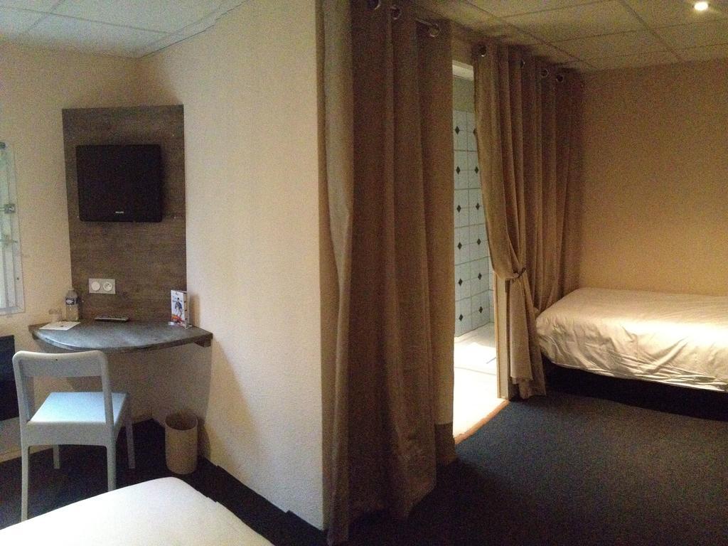 Les 4 Vallees Hotel Albertville Bilik gambar