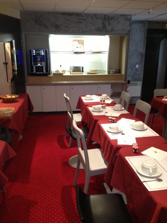 Les 4 Vallees Hotel Albertville Luaran gambar