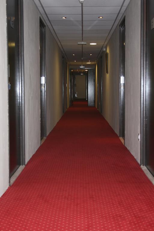 Les 4 Vallees Hotel Albertville Luaran gambar