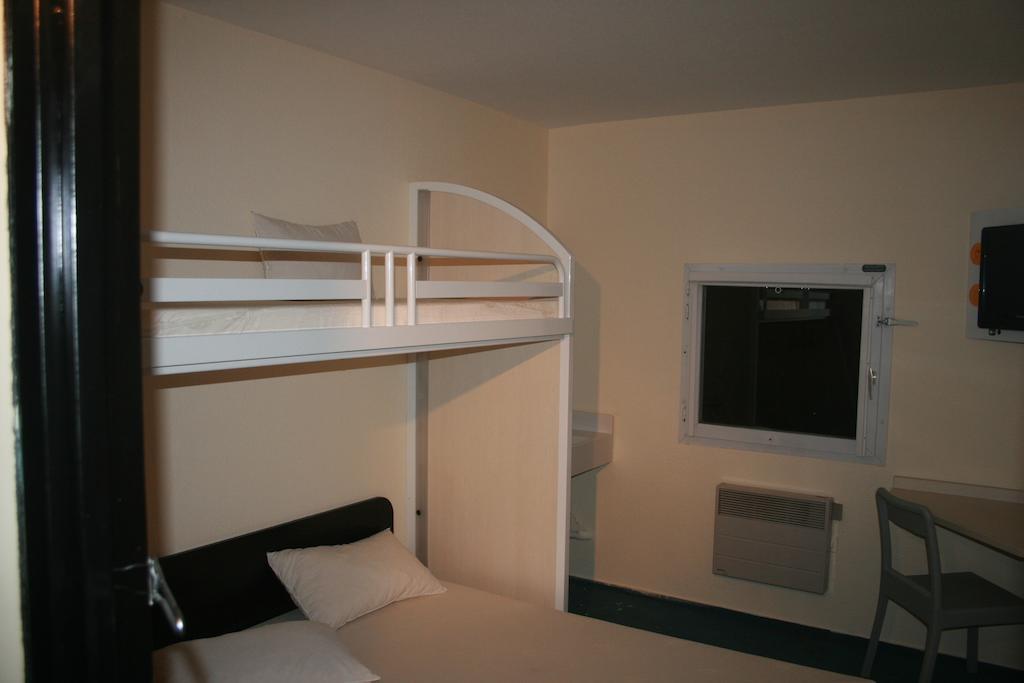 Les 4 Vallees Hotel Albertville Bilik gambar