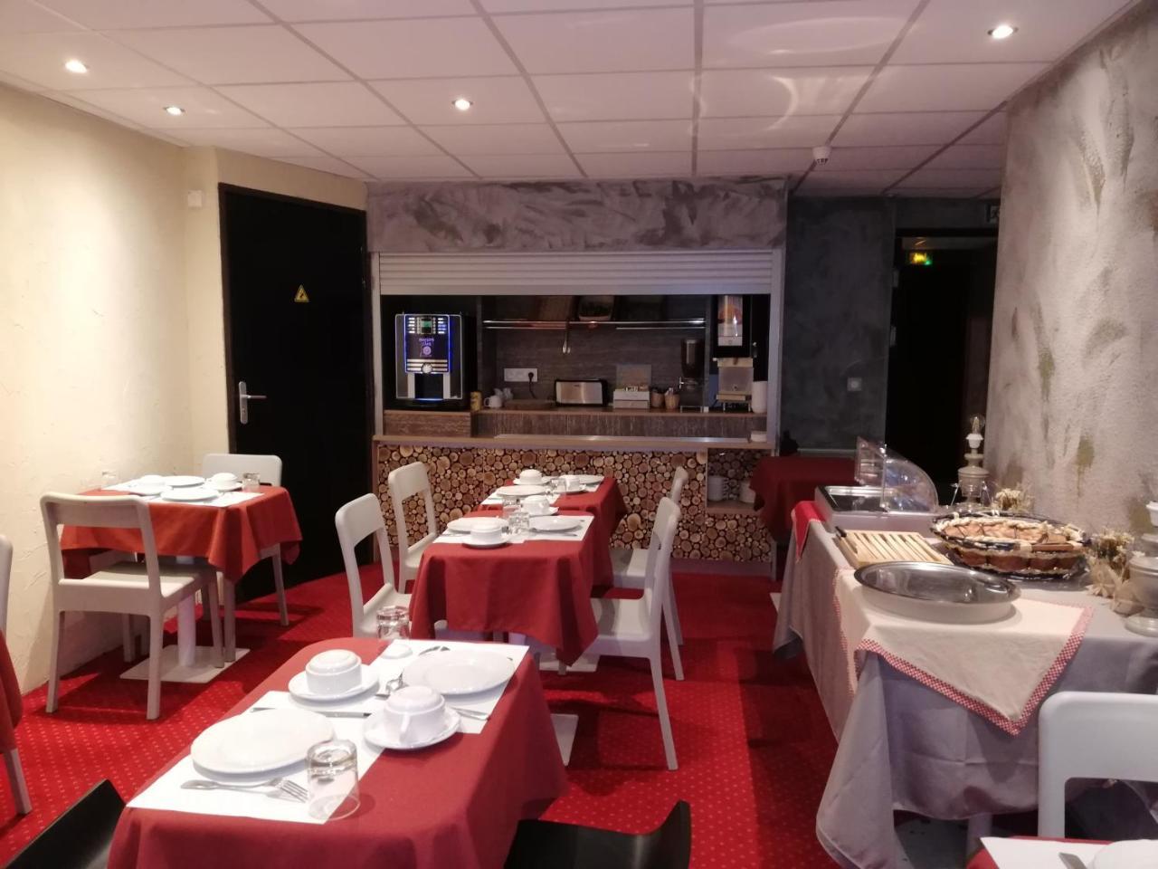Les 4 Vallees Hotel Albertville Luaran gambar