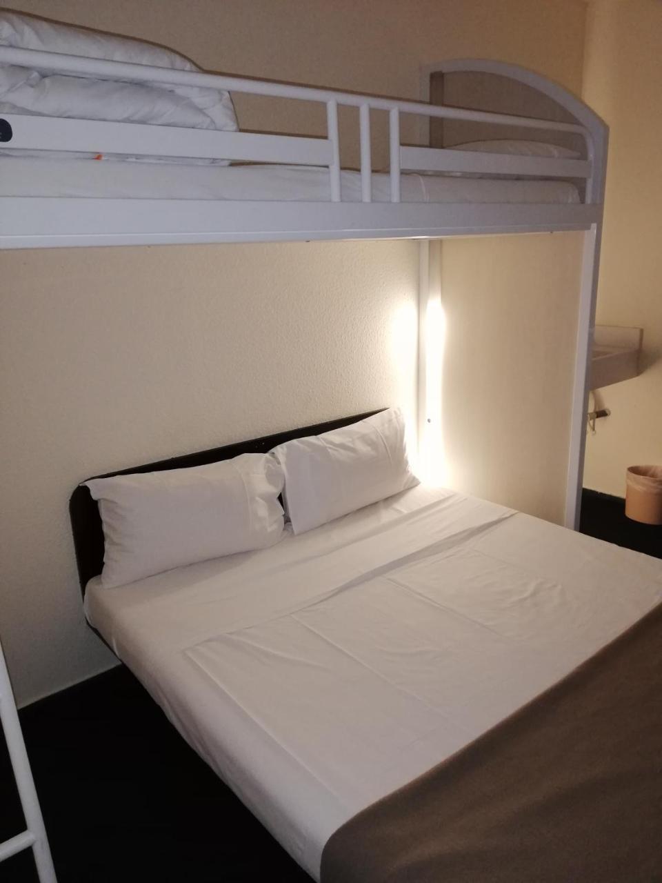 Les 4 Vallees Hotel Albertville Luaran gambar