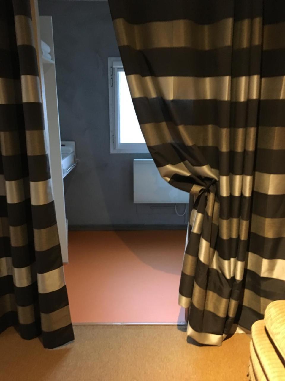 Les 4 Vallees Hotel Albertville Luaran gambar