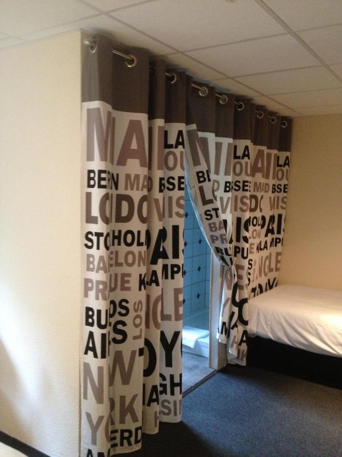 Les 4 Vallees Hotel Albertville Bilik gambar